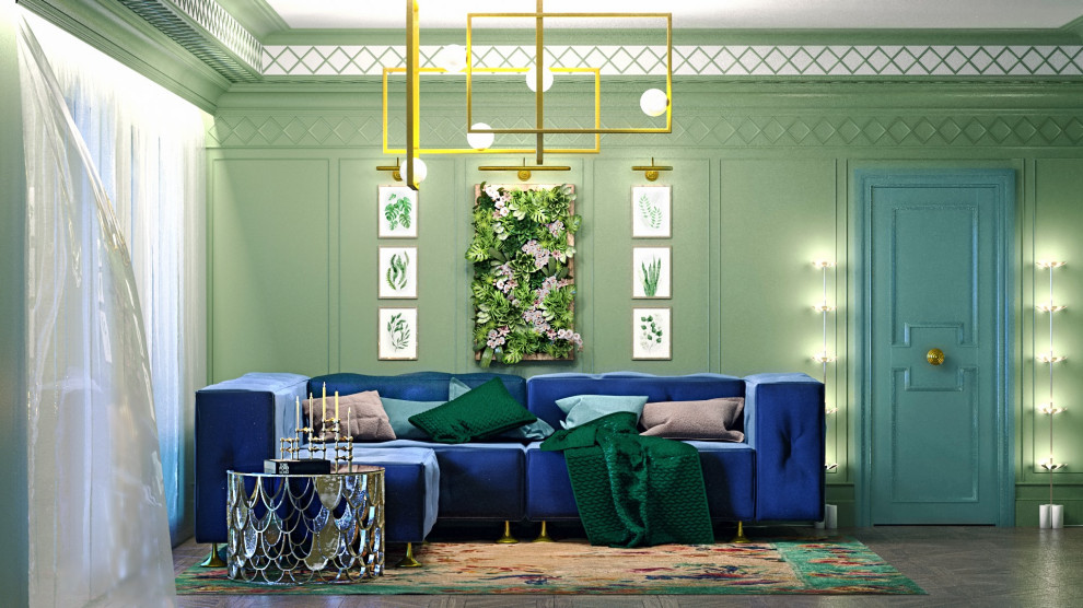 Классическая, зеленая гостиная с синим, бархатным диваном.