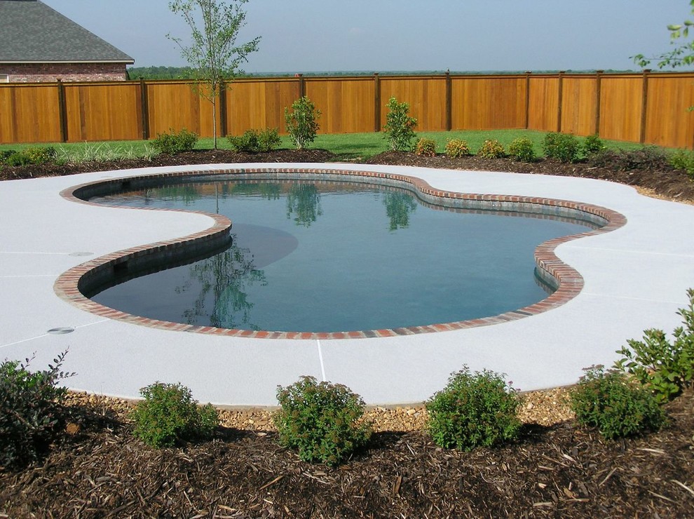 Pool - transitional pool idea in New Orleans