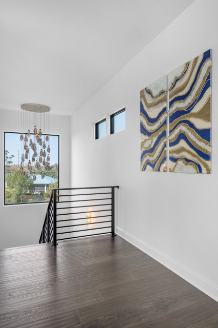SUNSET POINTE modern-treppen