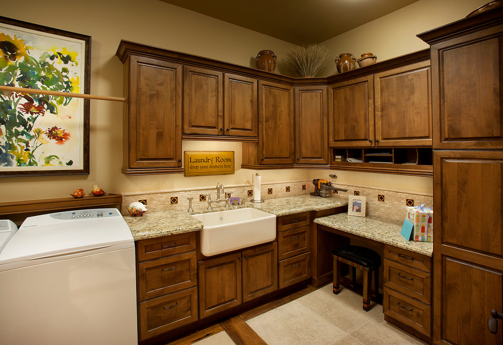 Design ideas for a laundry room in Phoenix.