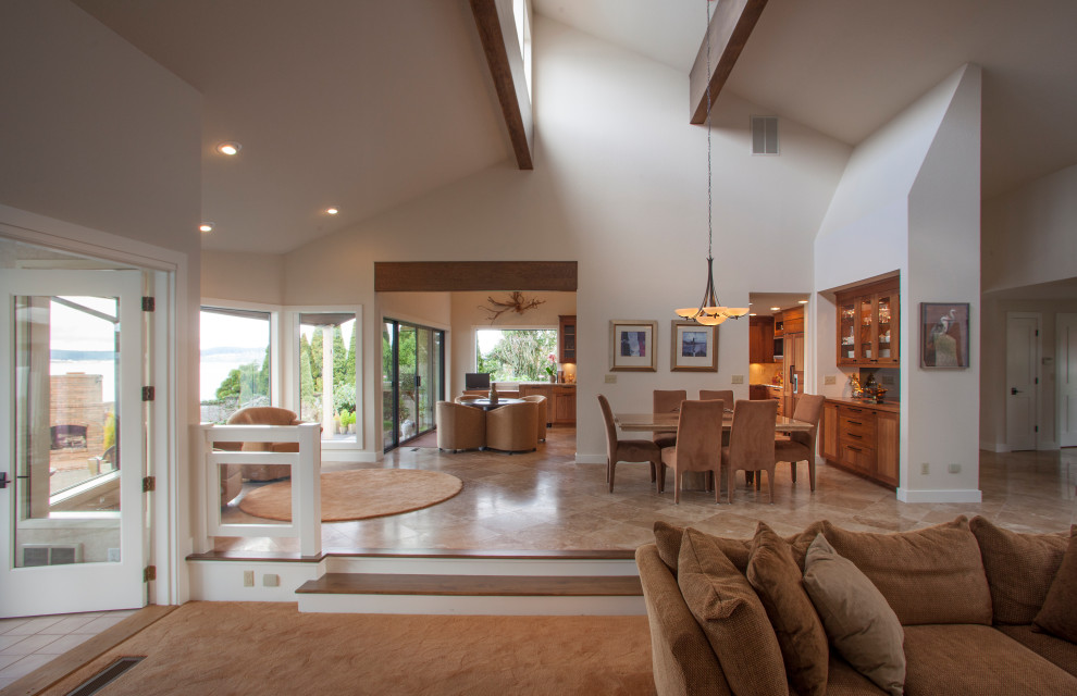 Livingroom, Dining and Seating