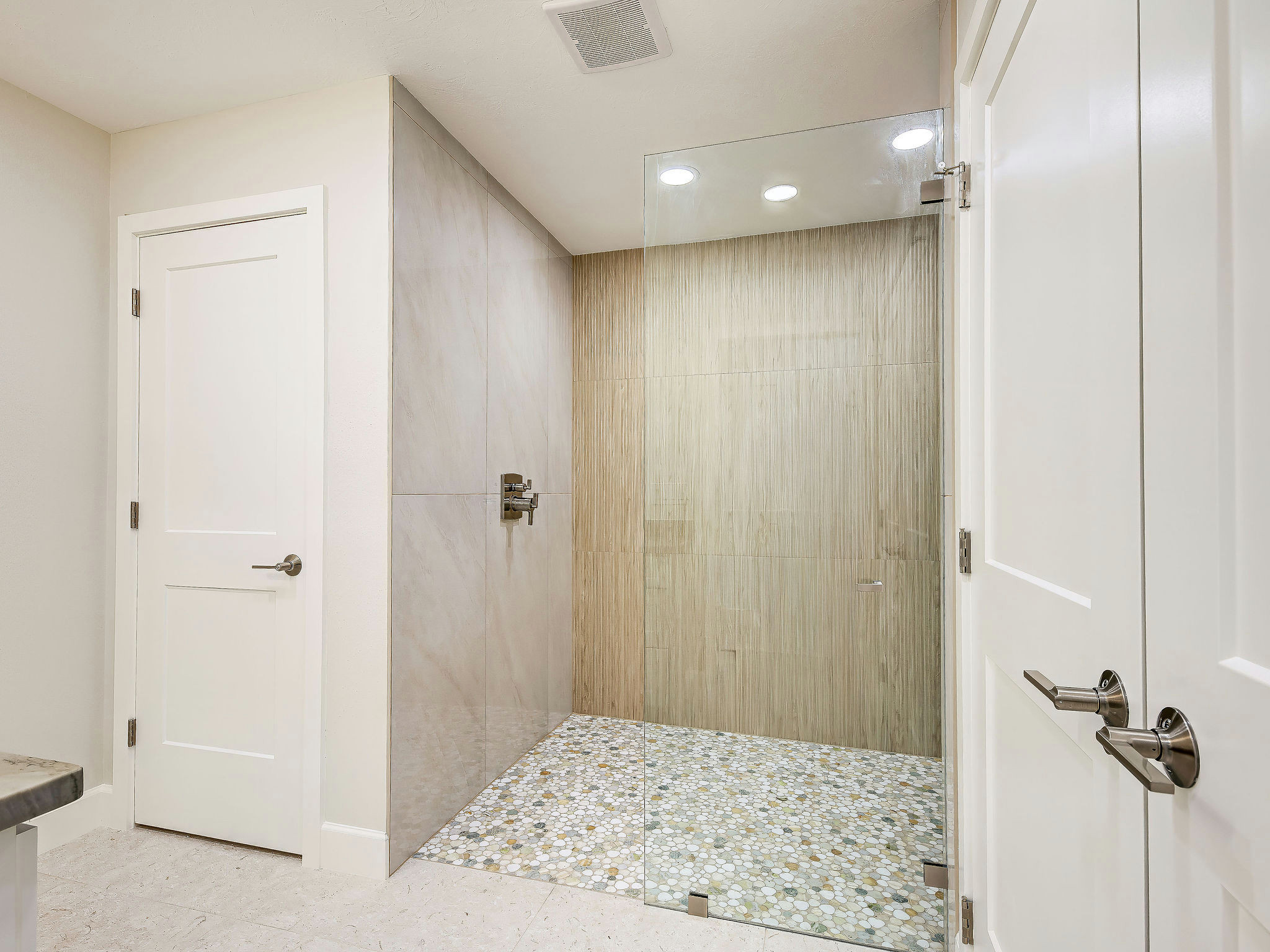 Beach Bungalow in Venice