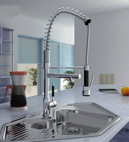Zeus Professional Chrome Kitchen Tap with pull out spray