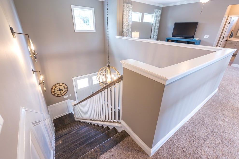 Transitional home design photo in Jacksonville