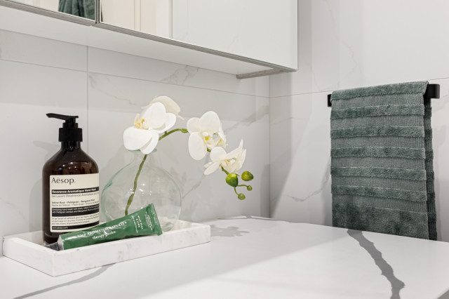 Mosman - Bespoke contemporary-powder-room