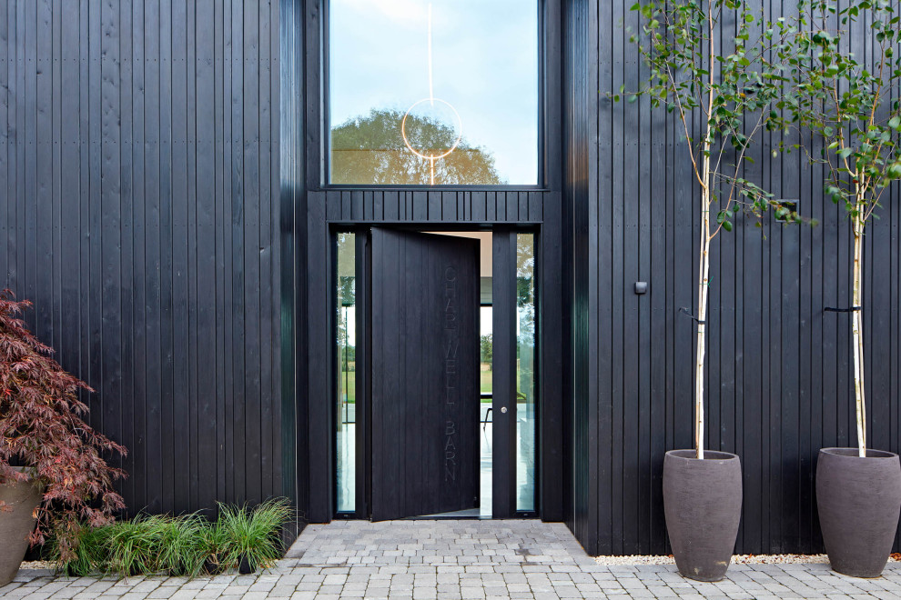 Inspiration for a large contemporary entrance in Buckinghamshire.