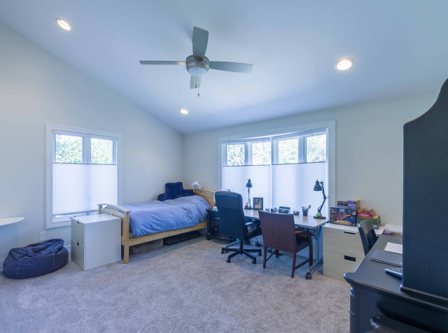Accessible Split-Level Sanctuary contemporary-sovrum