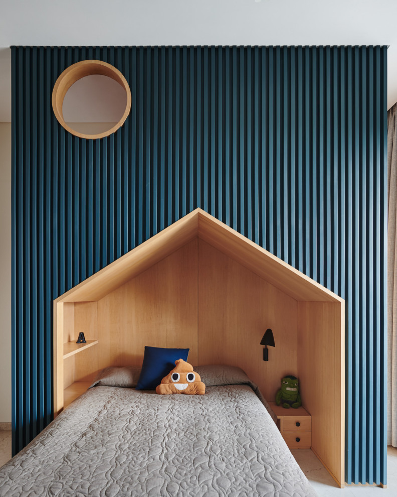 Inspiration for a contemporary kids' room remodel in Mumbai