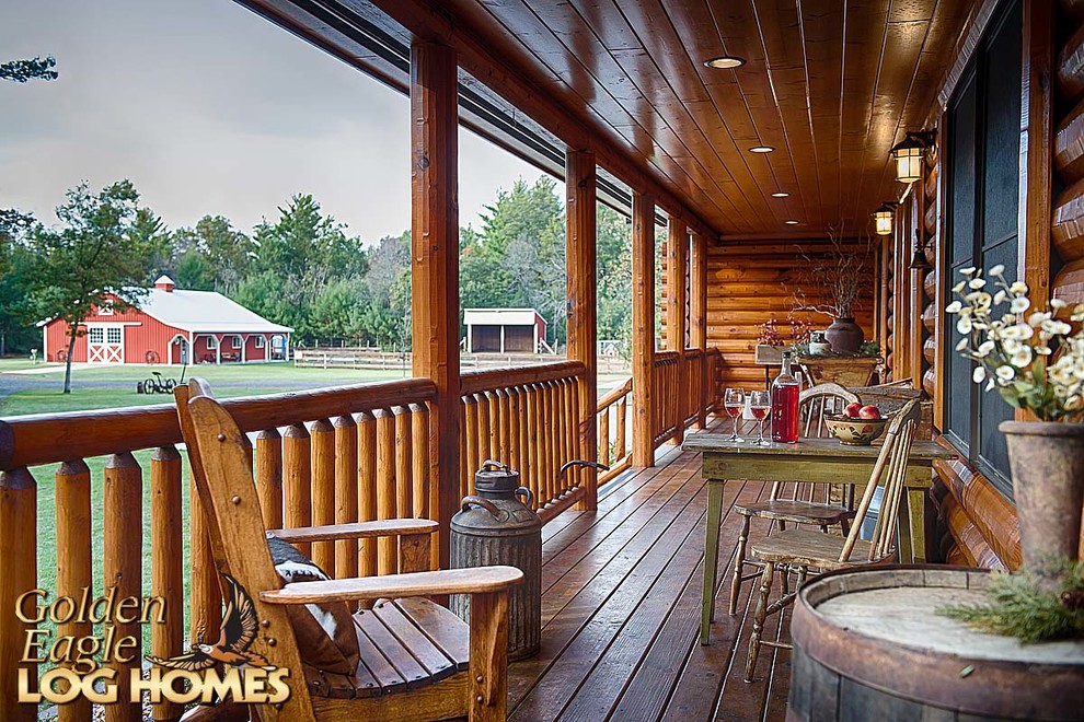 Home design - large rustic home design idea