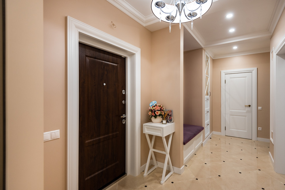 Коридор  ЖК "Аристократ"