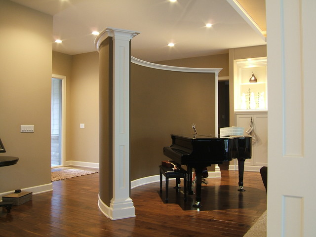 Entry traditional-entry