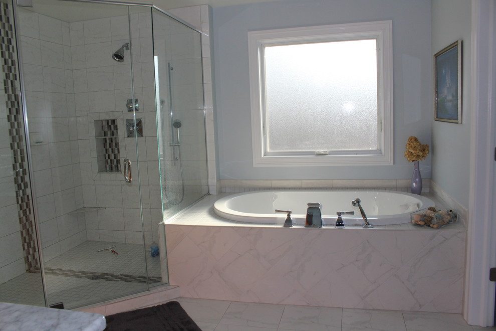Bathroom - transitional bathroom idea in Chicago