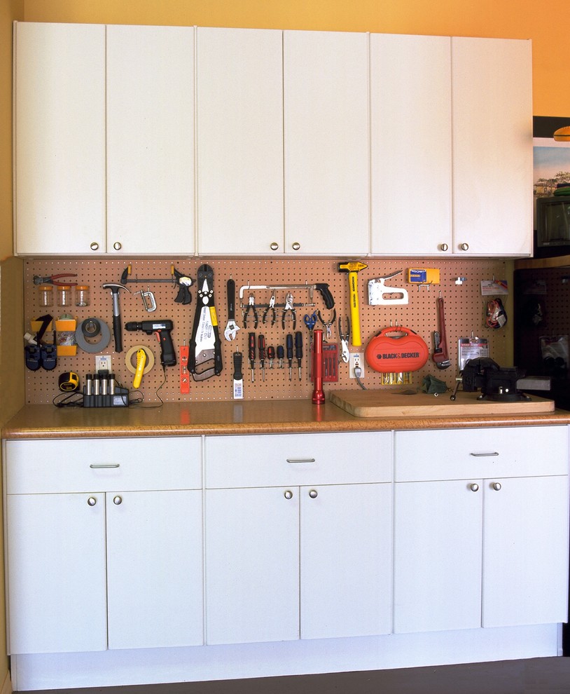 Inspiration for a transitional shed remodel in Phoenix