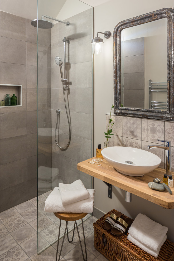 Photo of a transitional bathroom in Manchester with an open shower.