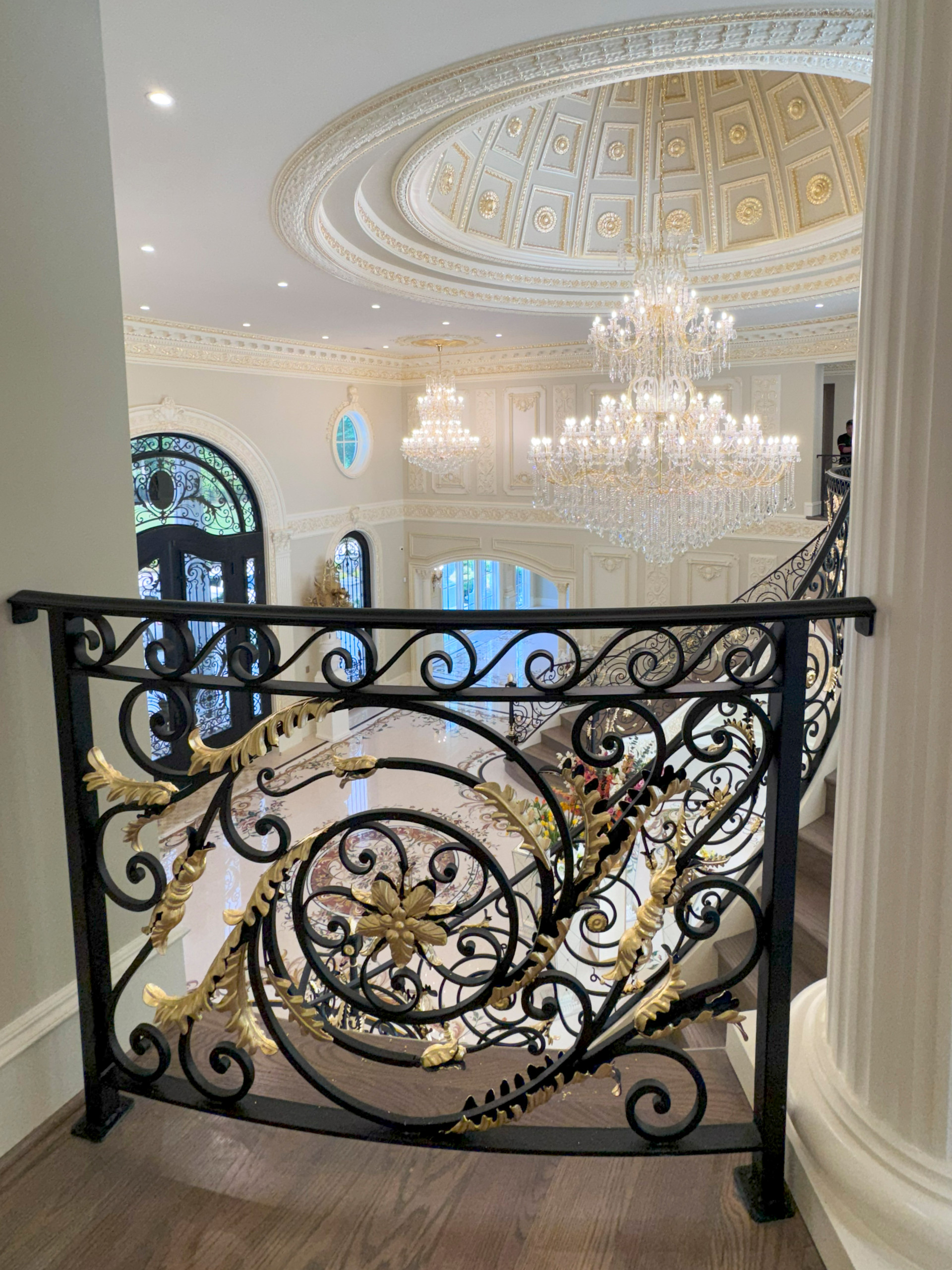 135_Vibrant Staircase with Touch of Historic Grandeur, Great Falls, VA 22066