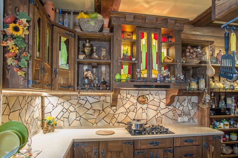 Кухня в стиле "Деревенский под старину"