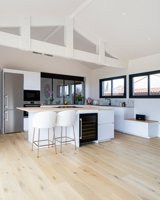 BLANC PUR modern-kitchen