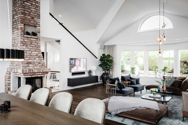 Fr&aring;n 90tals nostalgi till modern toppvilla scandinavian-living-room
