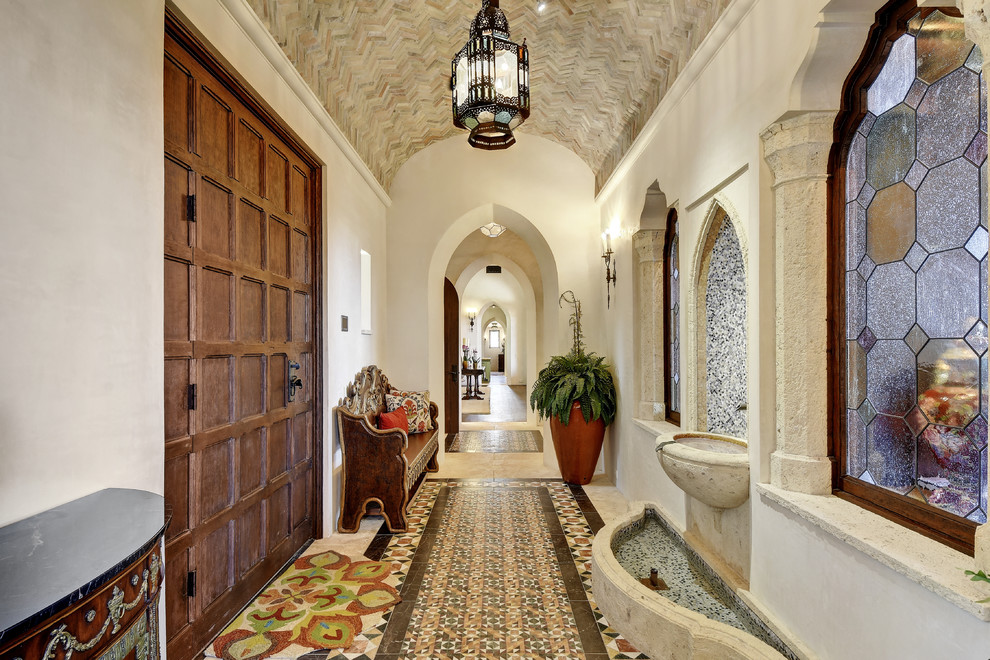 Inspiration for a transitional home design remodel in Austin