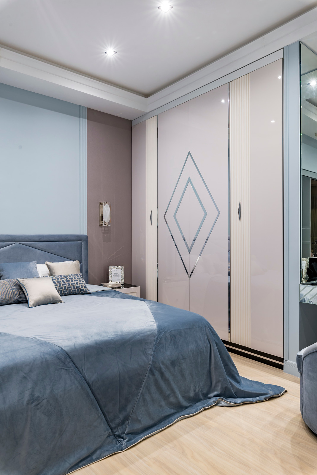 ЖК  Актер Гэлакси