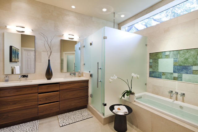 Austin Master Bath contemporary-badrum