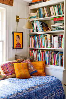 My Houzz: An Antique Cape Cod House Explodes With Color - Landhausstil
