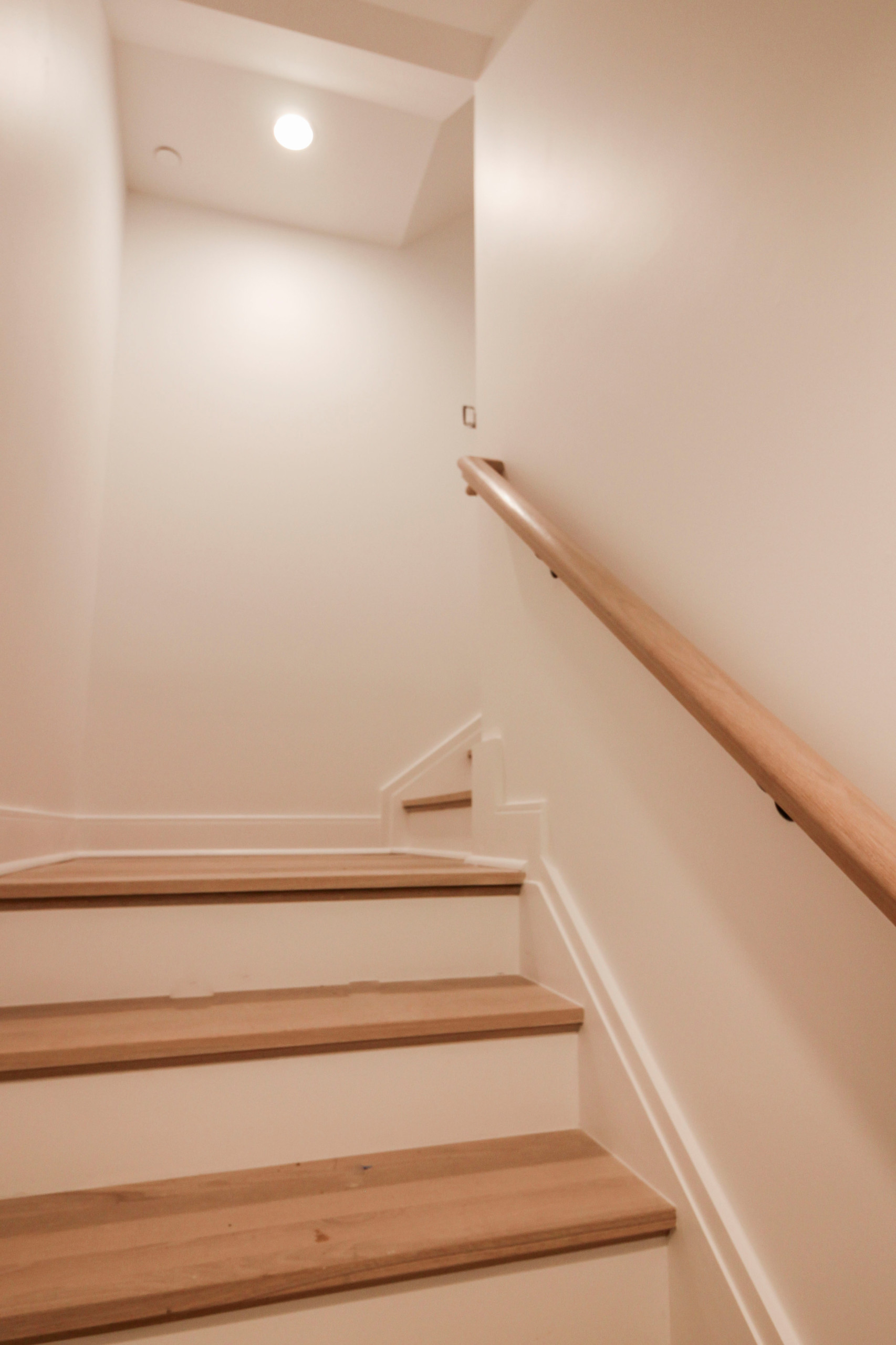 100_Hexagonal Floating-Staircase, Bethesda MD 20817