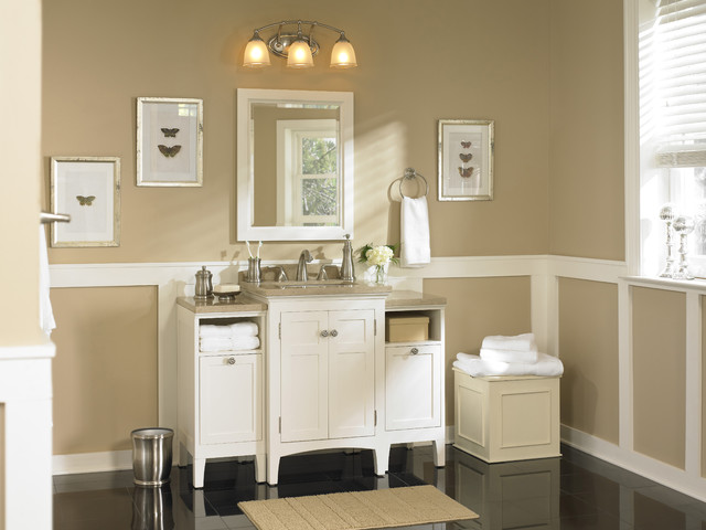 Classic Bath Packed With Storage Solutions Traditional
