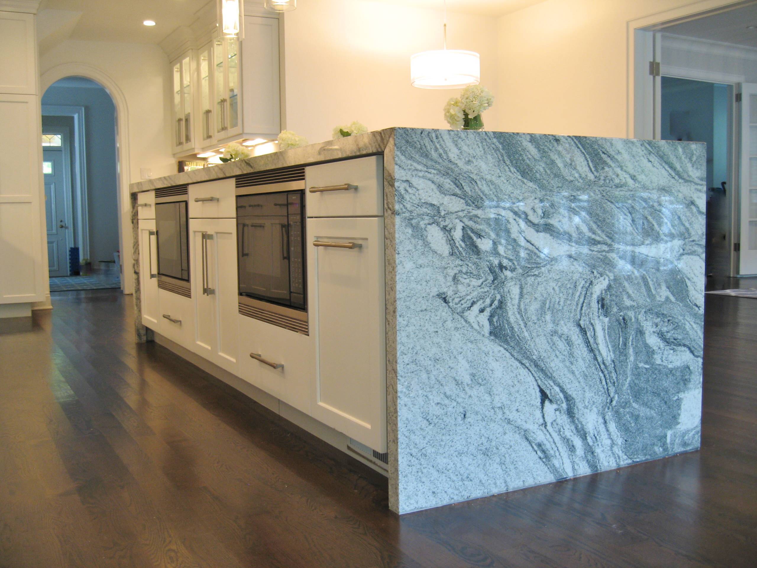 Contemporary White Kitchen