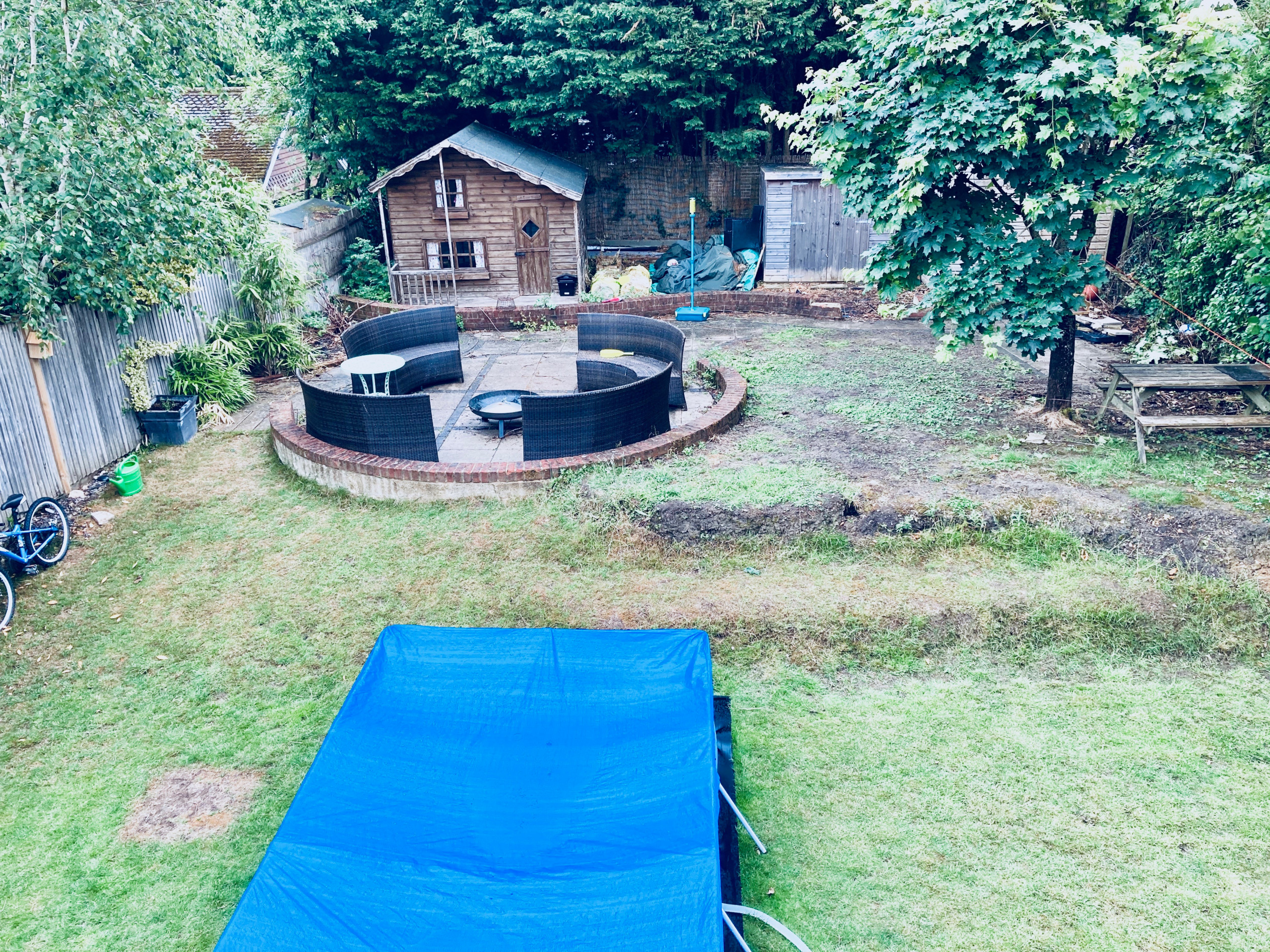 Contemporary Garden with Pool