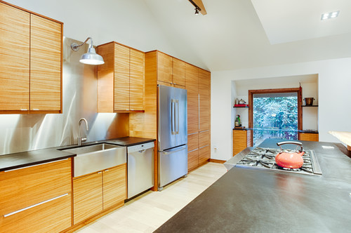 Modern farmhouse kitchen