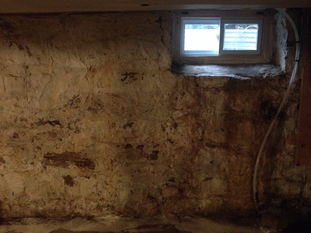 200 Year Old Stone Basement Walls, How To Fix Crumbling Walls In Basement