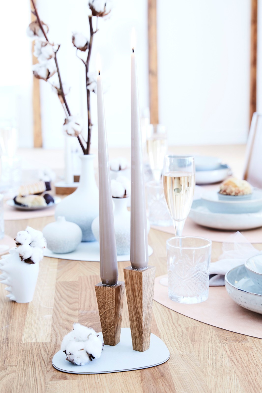 LINDDNA. Подсвечники