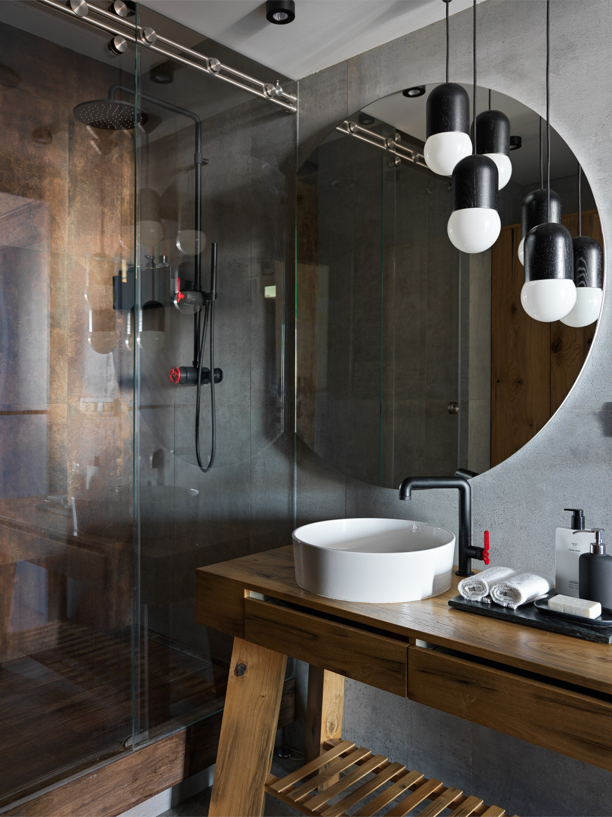 Dark loft apartment ROZMARIN A17