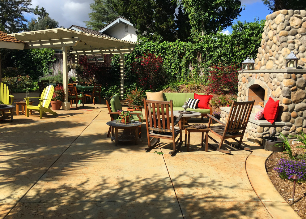 Mountain style patio photo in San Diego