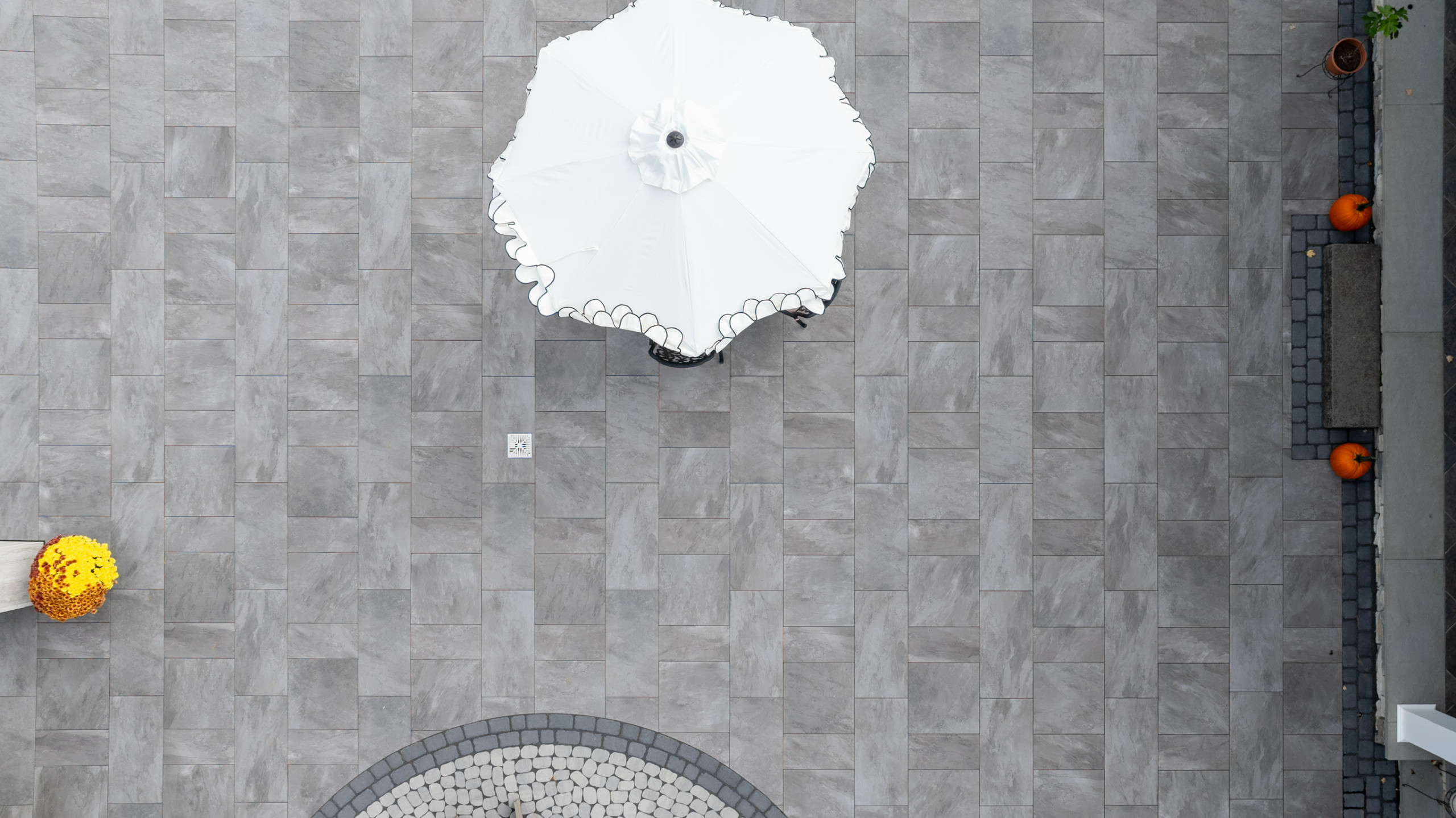 Porcelain Paradise with a Party Pavilian