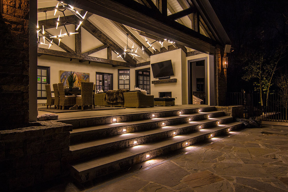 Photo of a transitional patio in Nashville.