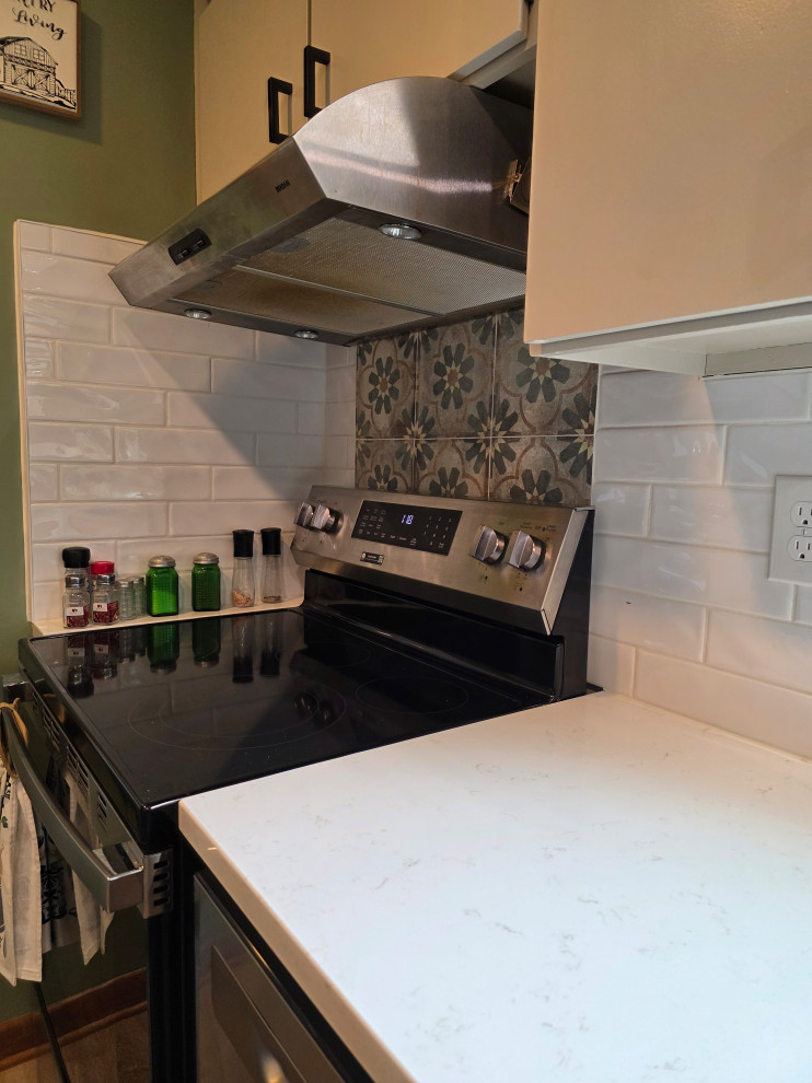 Cute little kitchen in Mount Vernon, OH