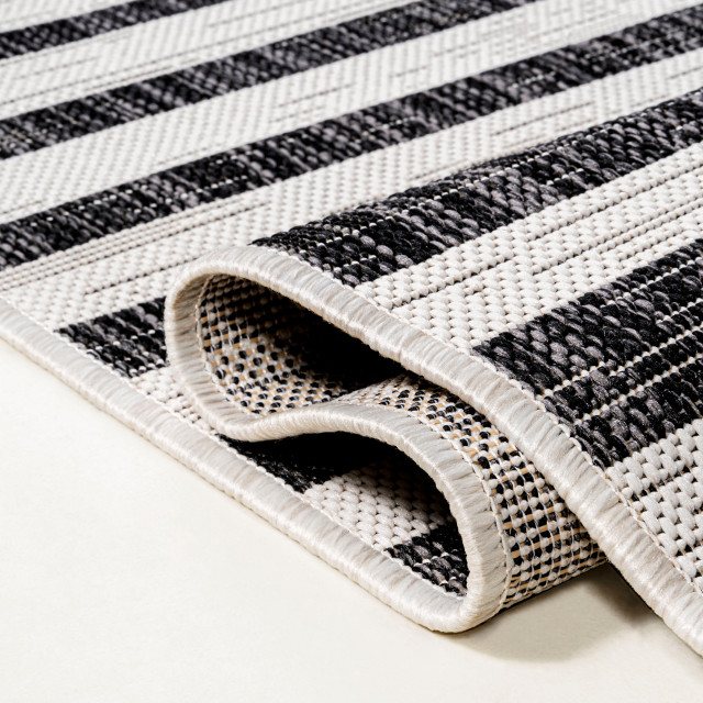 Off Center Rugs Sukie Modern Offset Stripe Indoor/Outdoor Area Rug, 8 X 10 ...