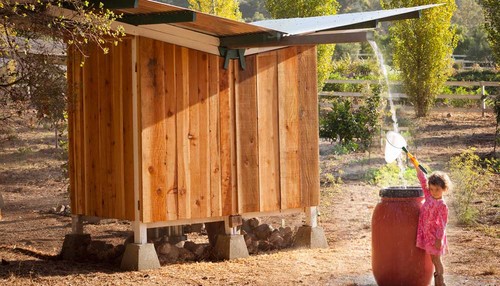 Toro Cyn Chicken Coop