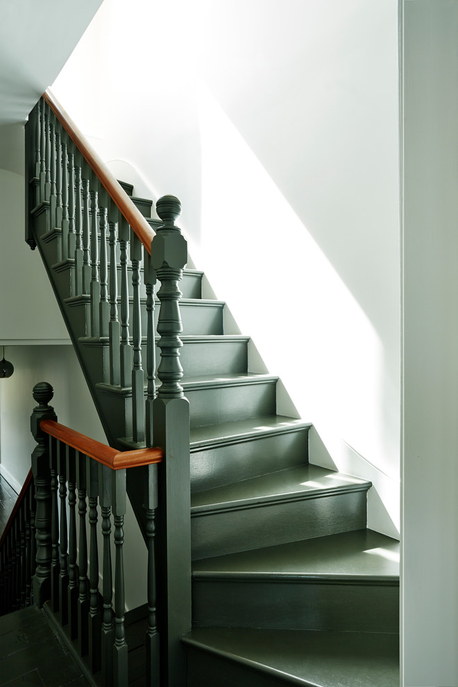 This is an example of a scandinavian staircase in London.
