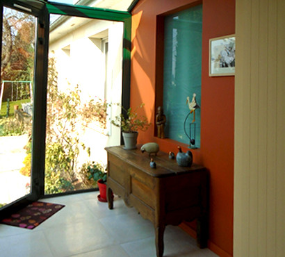 Apr&egrave;s - Entr&eacute;e transitional-living-room