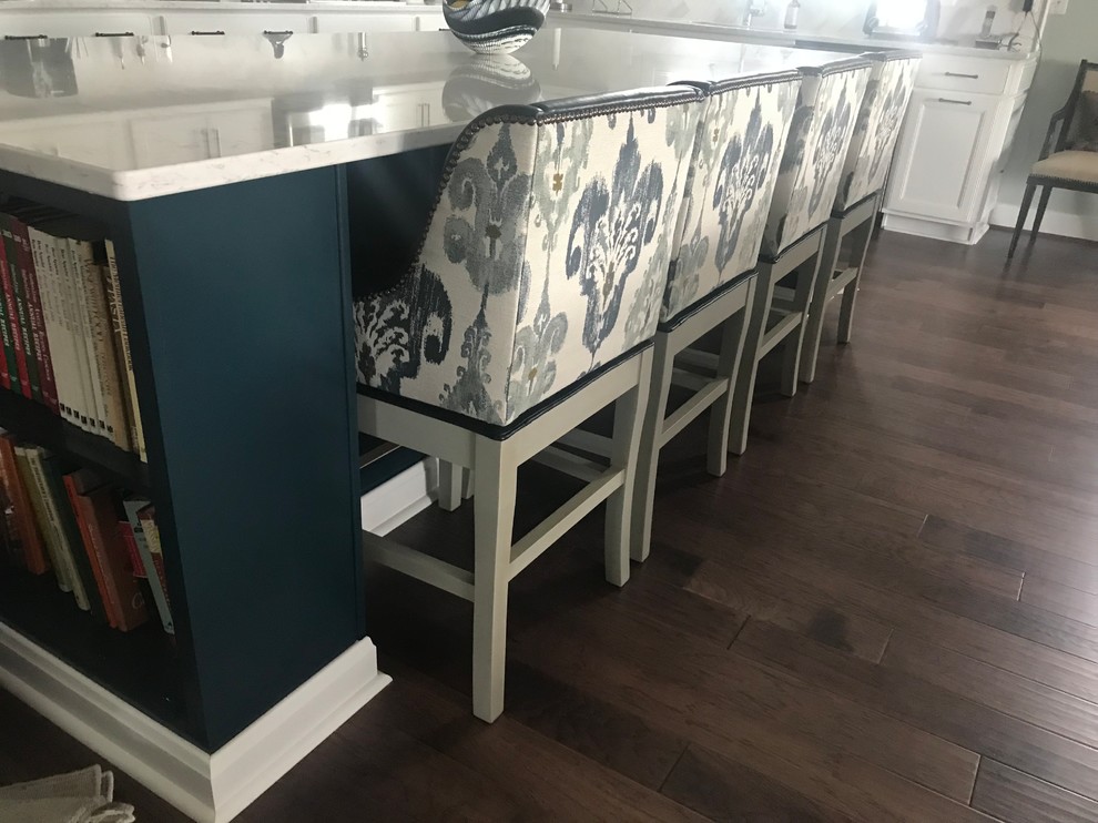 Inspiration for a large transitional l-shaped dark wood floor open concept kitchen remodel in DC Metro with an undermount sink, shaker cabinets, turquoise cabinets, quartz countertops, white backsplash, subway tile backsplash, stainless steel appliances and an island