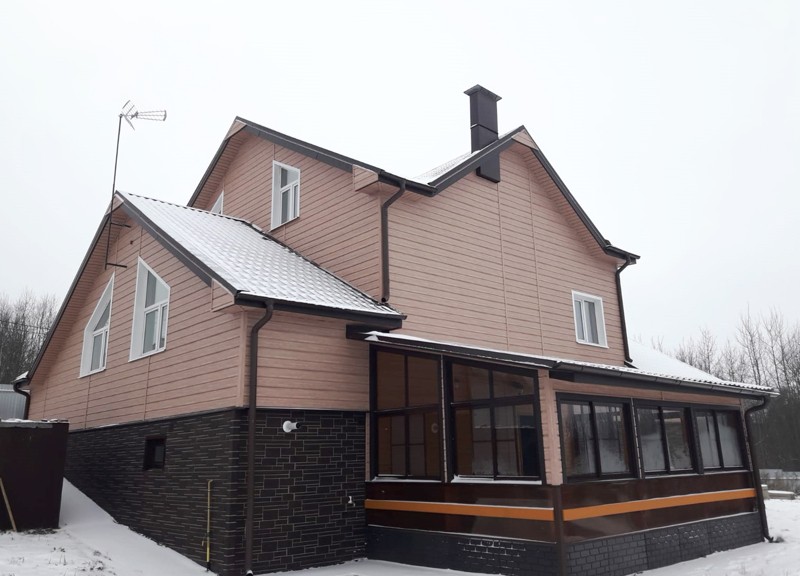 Фасады домов с материалами Docke