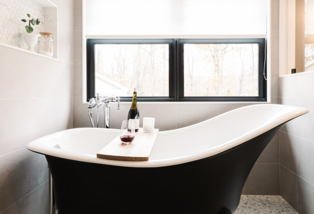  rustic-bathroom
