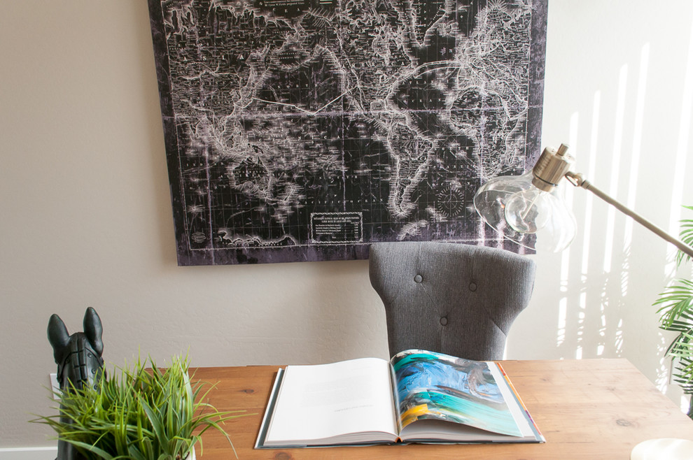 Example of a small transitional home design design in Phoenix