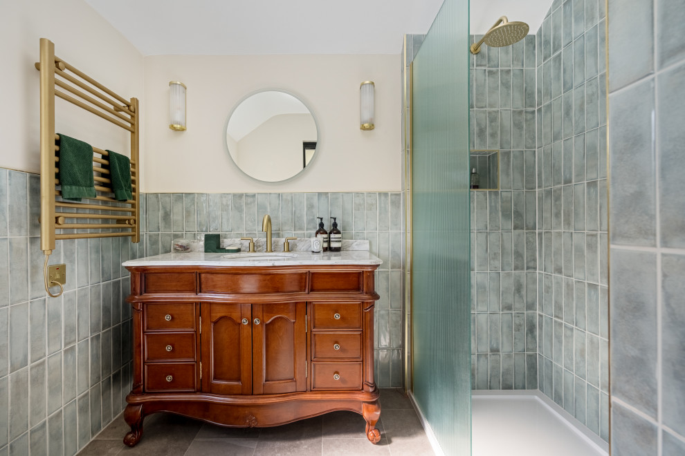 Wyncham Avenue Bathrooms