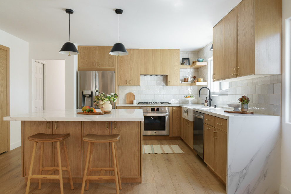 El Segundo Beach House Kitchen Los Angeles by popix designs Houzz