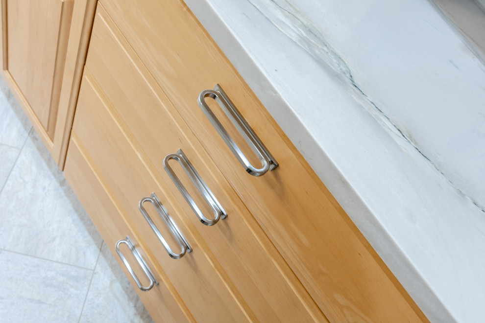 Contemporary Elegance, Warmly Designed