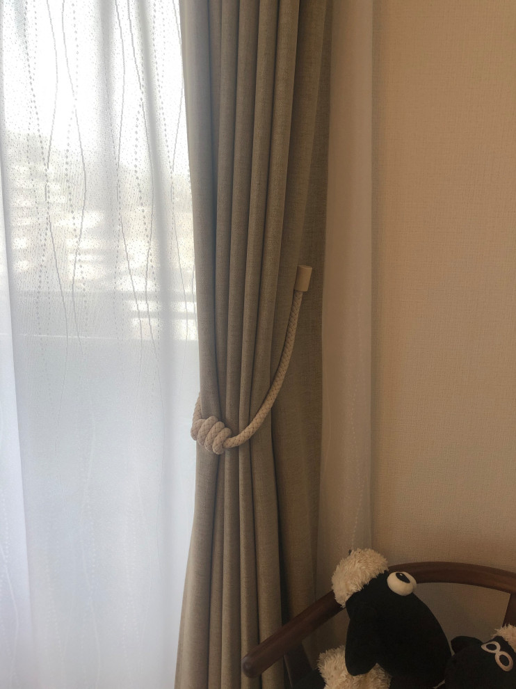 カーテン　タッセル